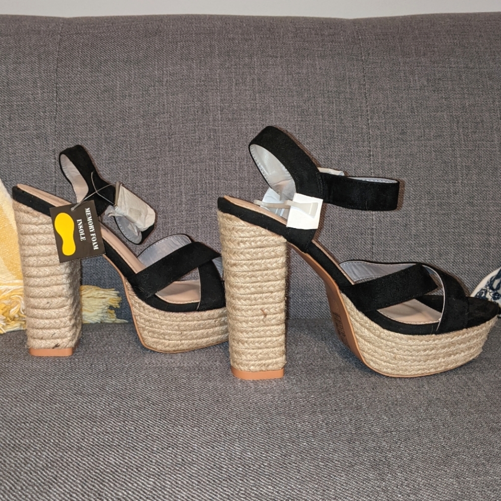 High heeled Platform Sandals